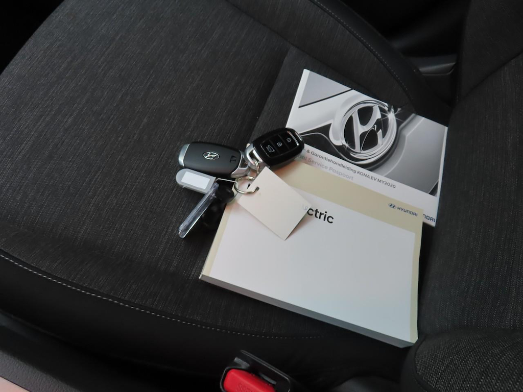 Foto 15 van Hyundai Kona