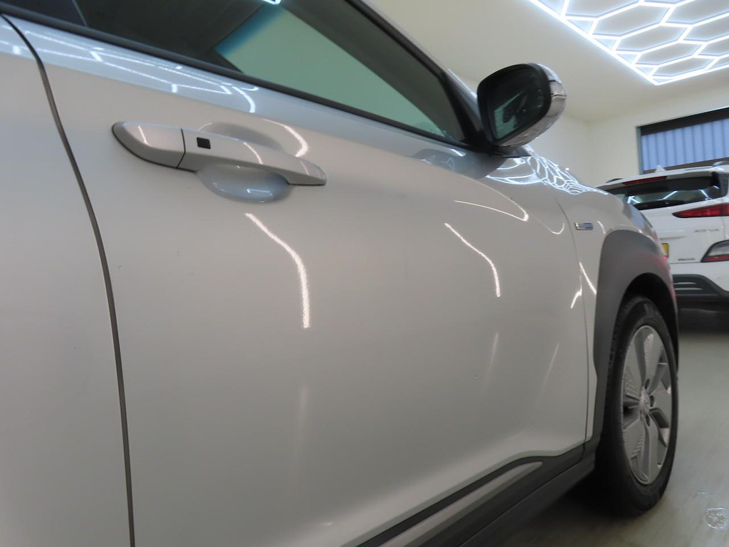 Foto 24 van Hyundai Kona