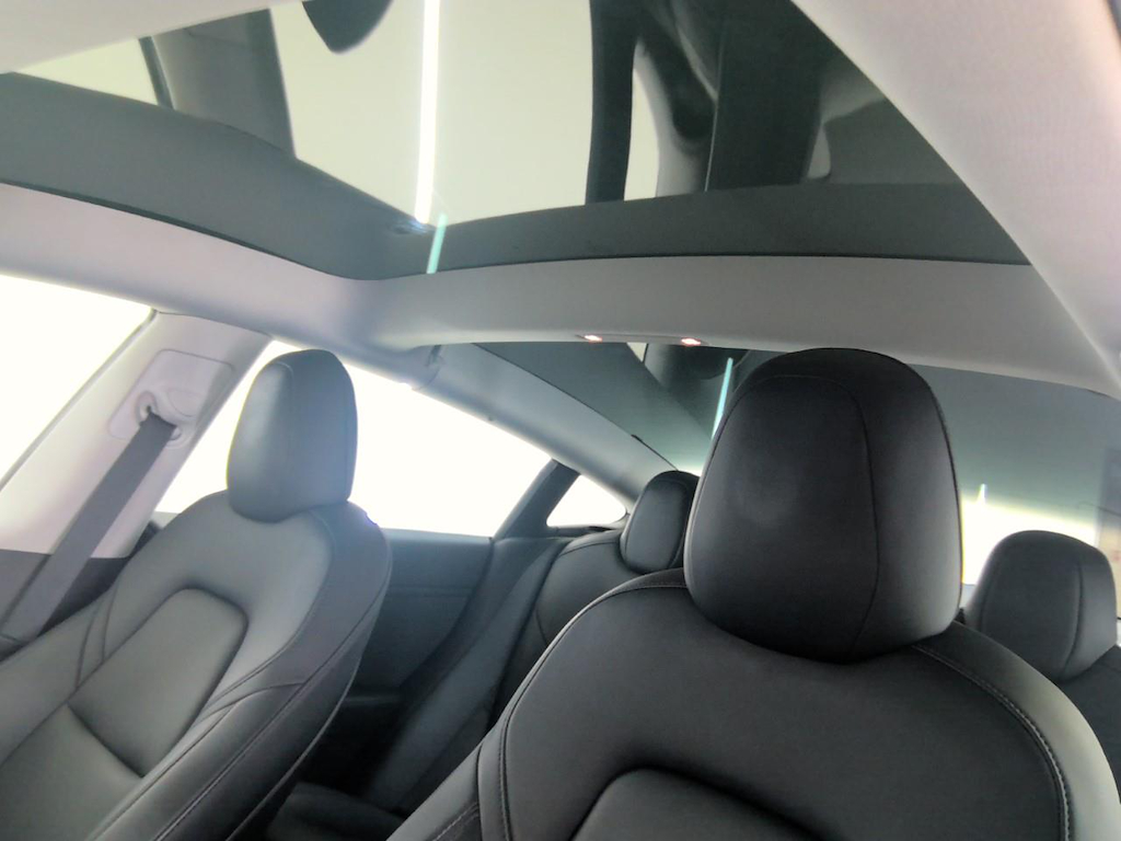 Foto 20 van Tesla Model 3