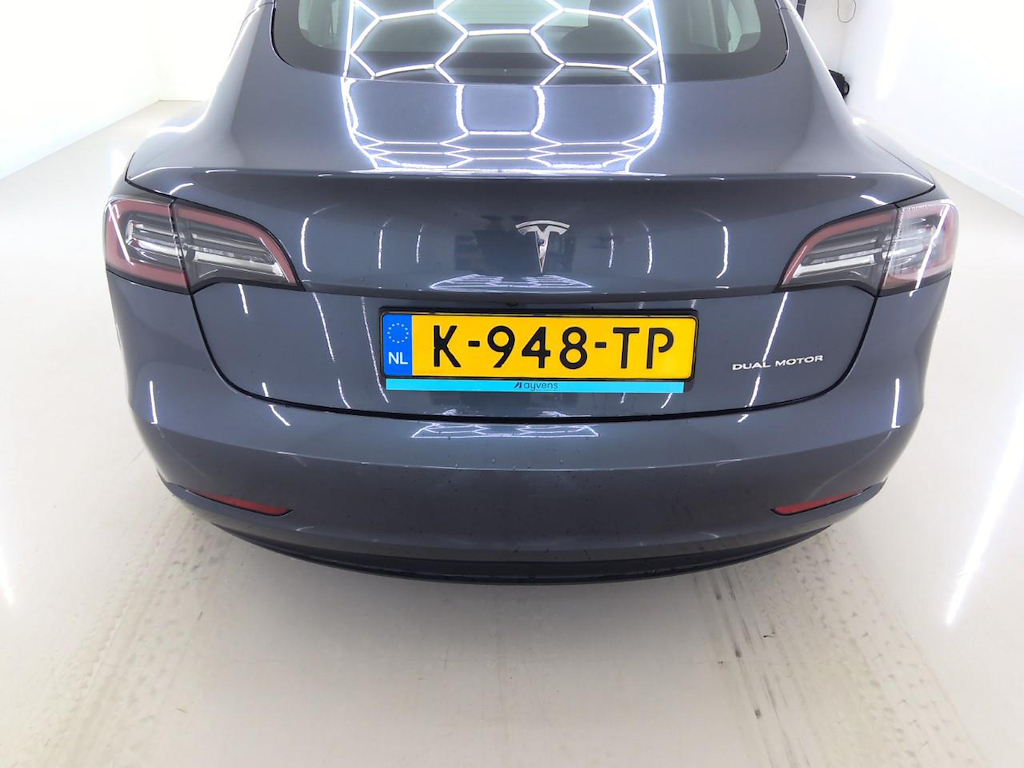 Foto 31 van Tesla Model 3