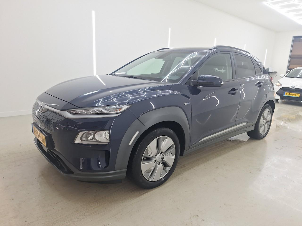 Photo 2 of Hyundai Kona