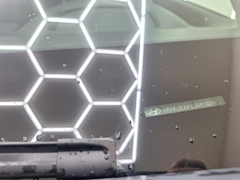 Photo 12 of Hyundai Kona