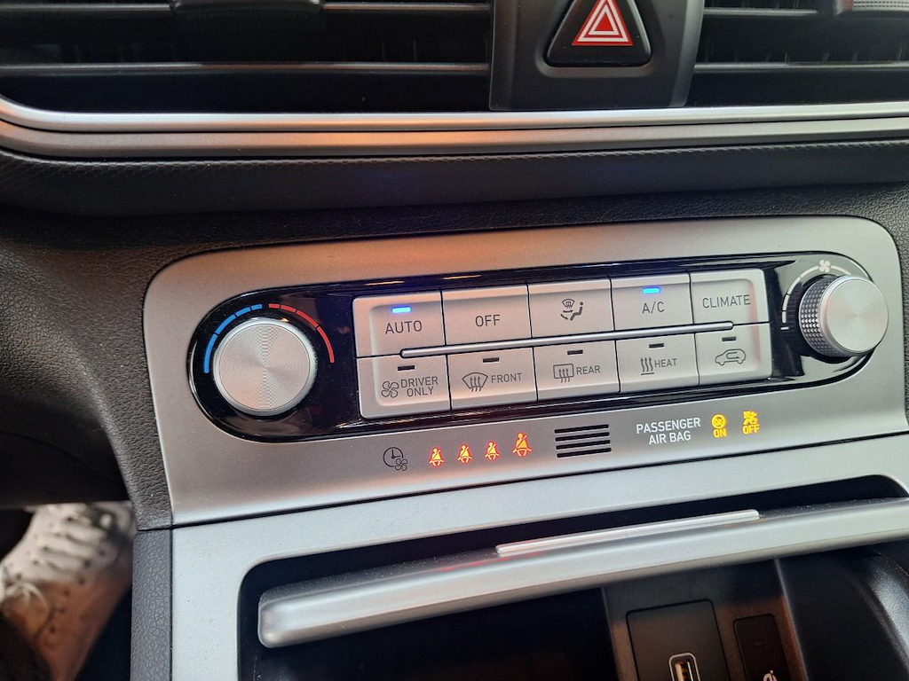 Photo 17 of Hyundai Kona