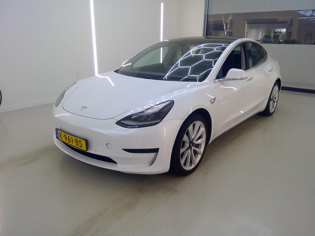 Foto 2 van Tesla Model 3