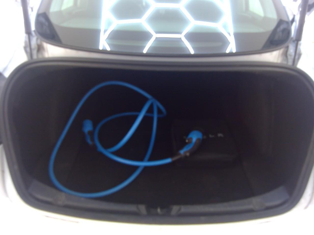 Foto 11 van Tesla Model 3