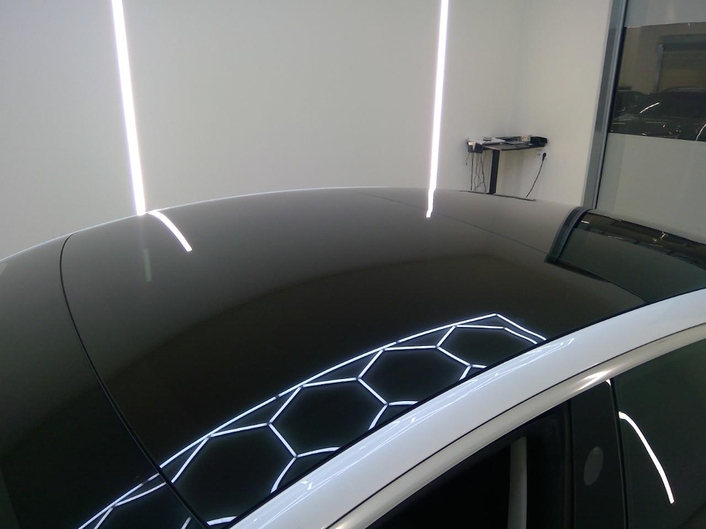 Foto 21 van Tesla Model 3