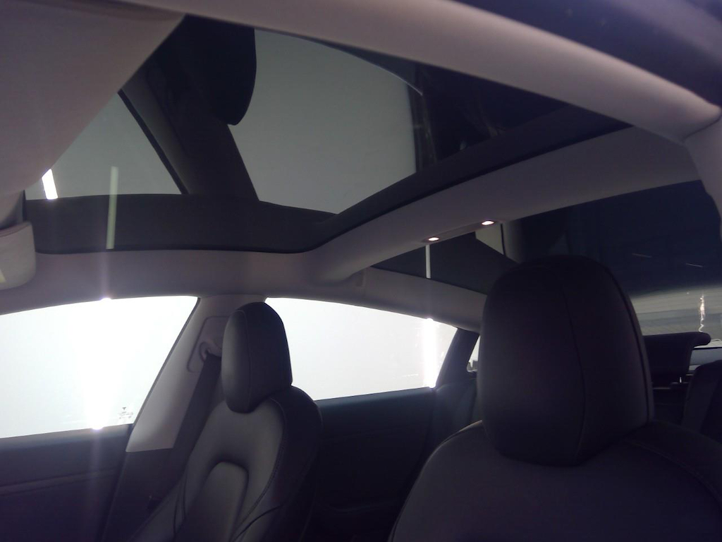 Foto 22 van Tesla Model 3