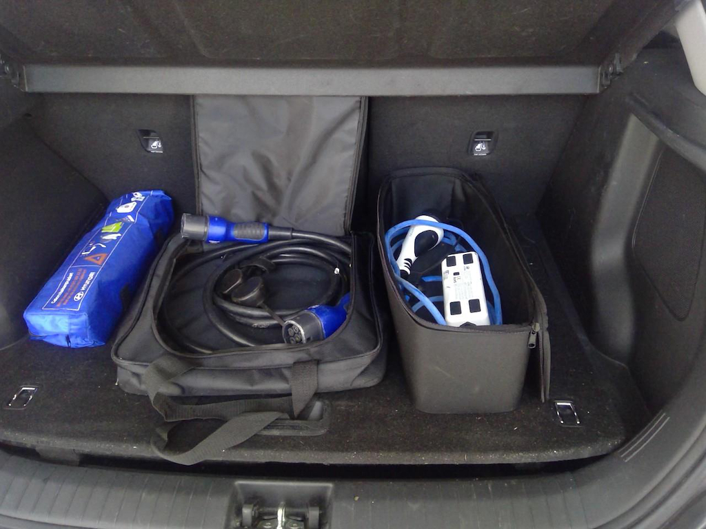 Foto 12 van Hyundai Kona