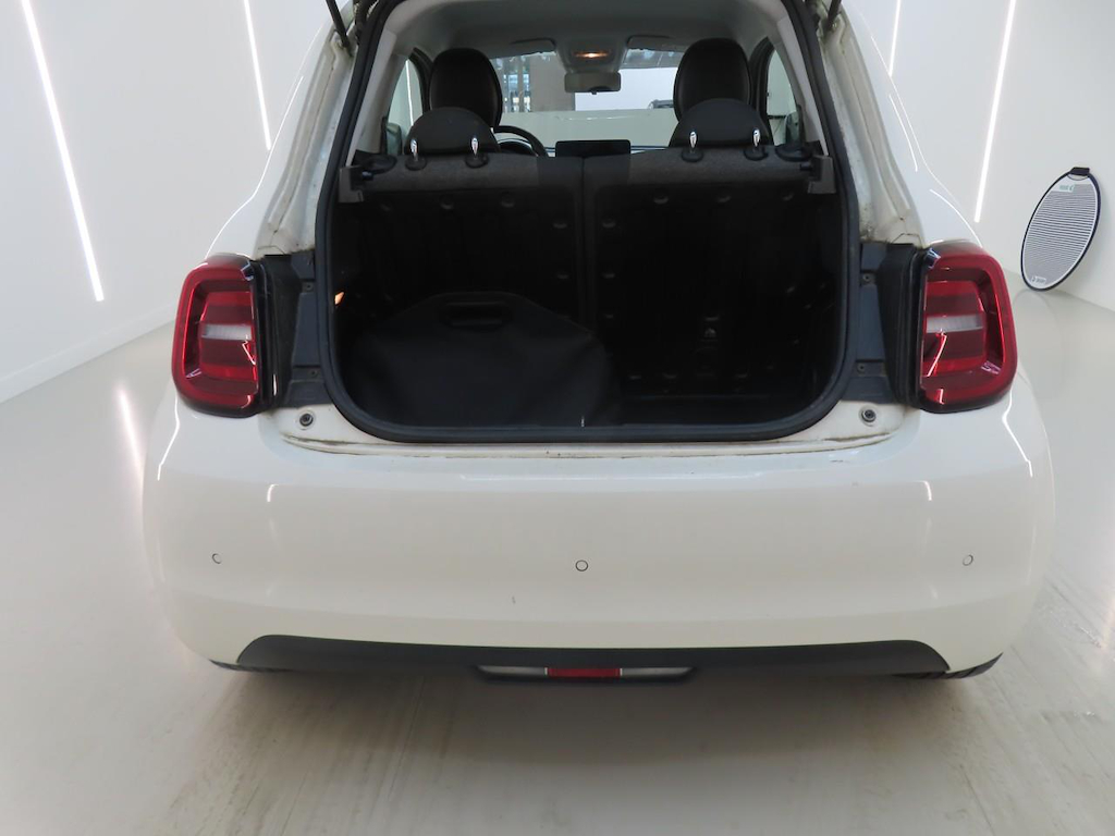 Foto 10 van Fiat 500-e