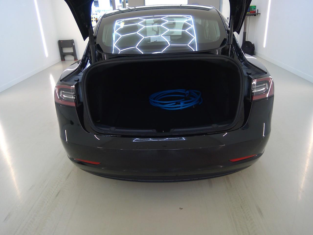 Foto 9 van Tesla Model 3