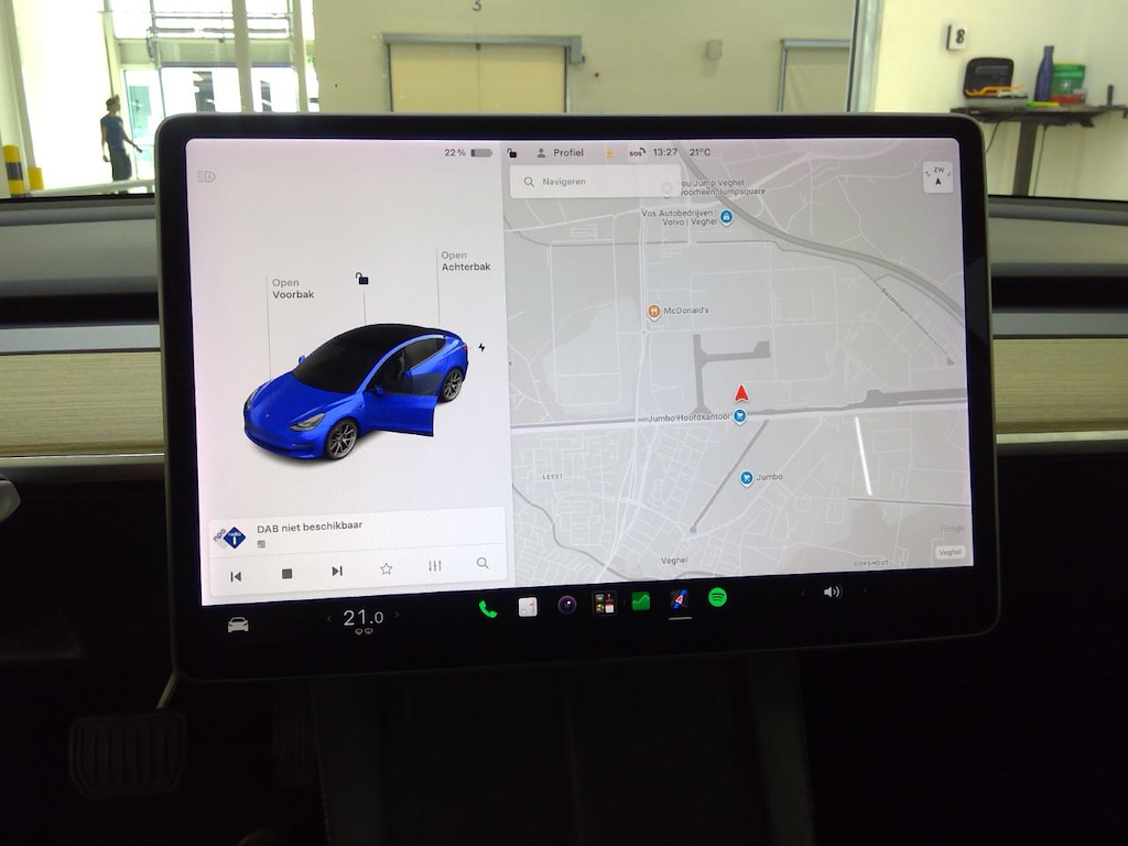 Foto 15 van Tesla Model 3