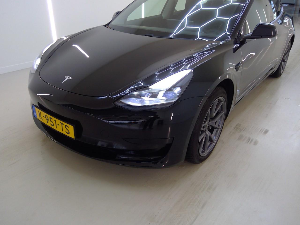 Foto 23 van Tesla Model 3