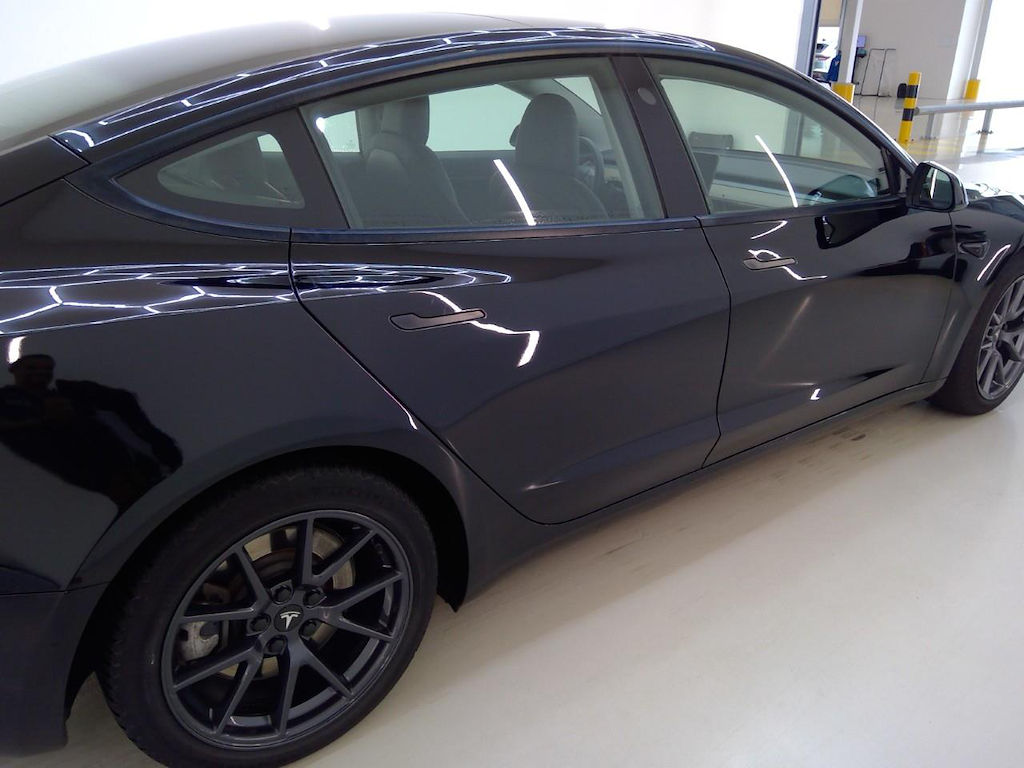 Foto 31 van Tesla Model 3