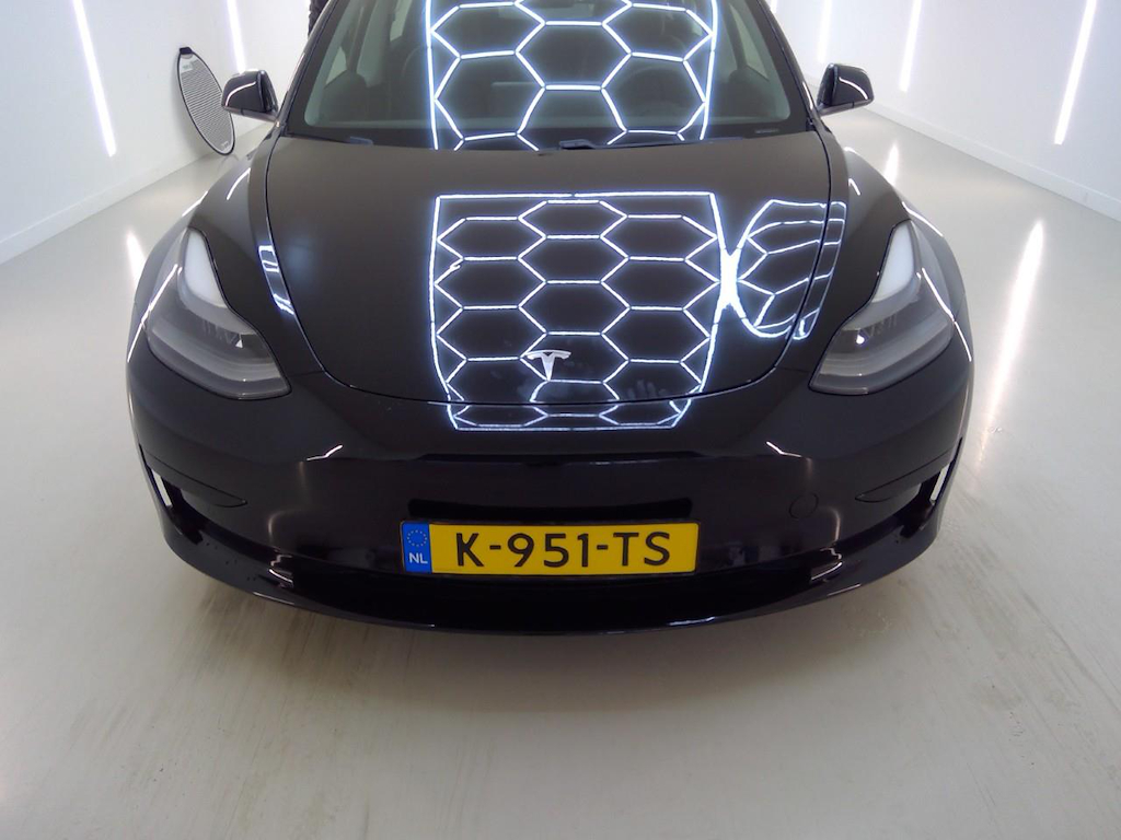 Foto 34 van Tesla Model 3