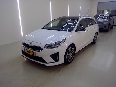 Osta [Merkki] [Malli] osoitteesta Ayvens Carmarket