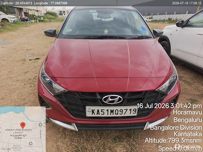 Comprar HYUNDAI I20 1.2 MPI ASTA IVT en Ayvens Carmarket