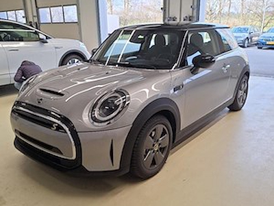Achetez MINI MINI 32.6 KWH COOPER SE sur Ayvens Carmarket