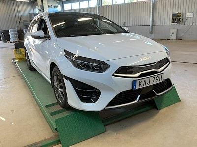 Köp KIA CEED på Ayvens Carmarket