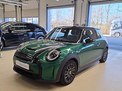Купуй MINI MINI 32.6 KWH COOPER SE на Ayvens Carmarket