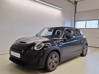 Buy MINI MINI 32.6 KWH COOPER SE on Ayvens Carmarket