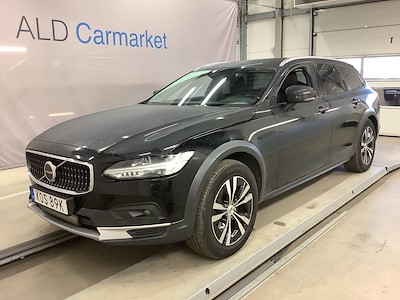 Köp VOLVO V90 Cross Country B4 AWD på Ayvens Carmarket