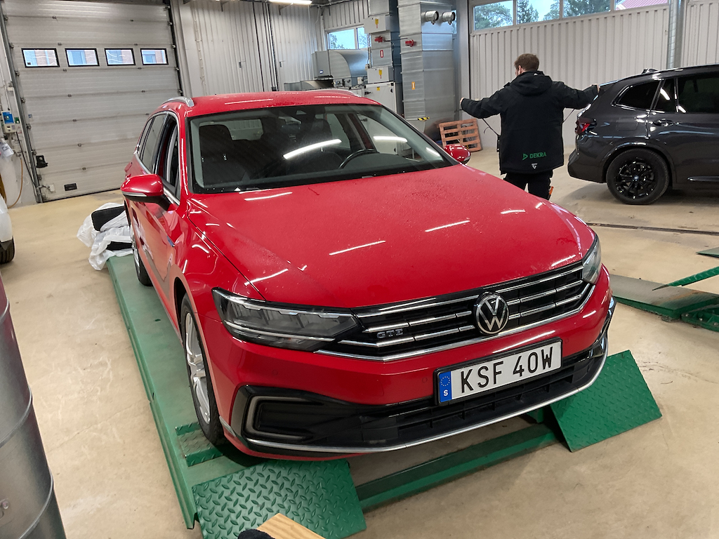 Volkswagen Passat GTE 218hk SC DSG Dragpkt Värmare Backkamera
