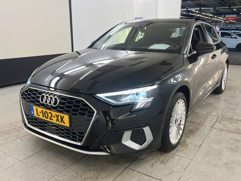 Audi A3 Sportback 30 TFSI S tronic Business edition