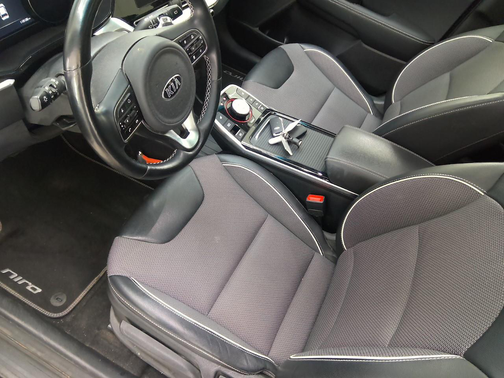 Foto 30 van Kia Niro