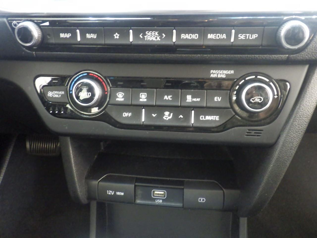 Foto 16 van Kia Niro