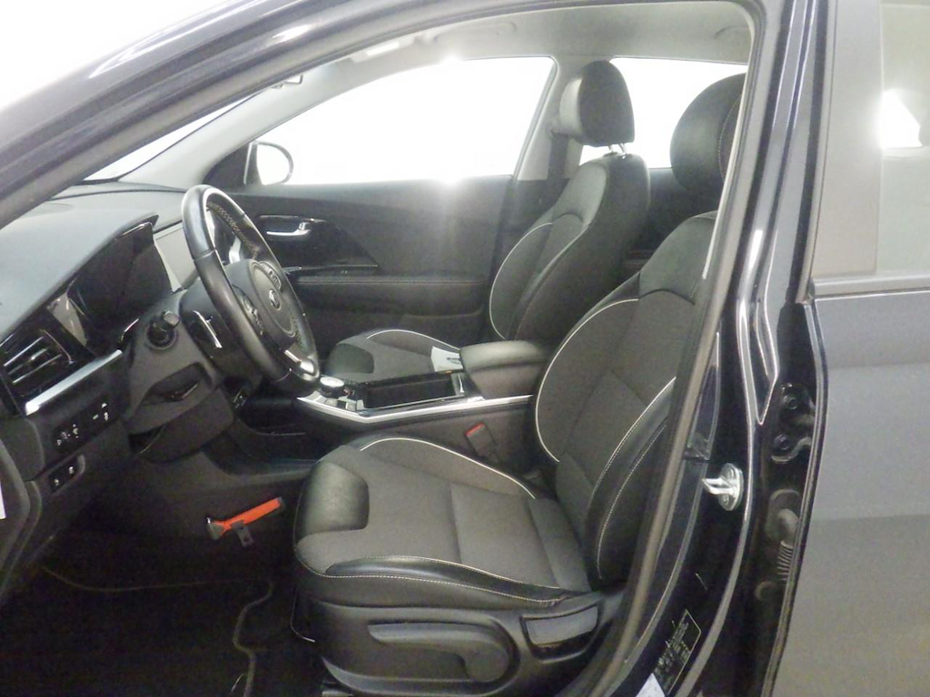 Foto 7 van Kia Niro
