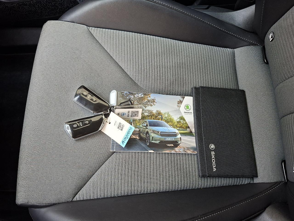 Photo 12 of Skoda Enyaq