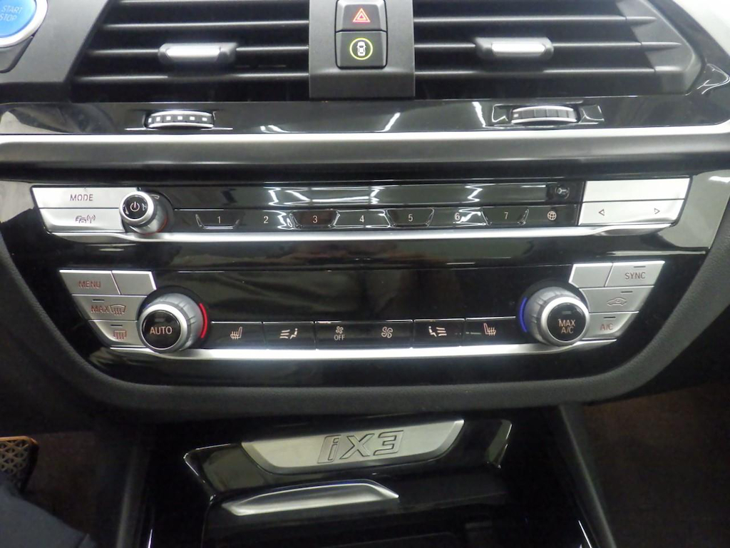Foto 33 van BMW ix3