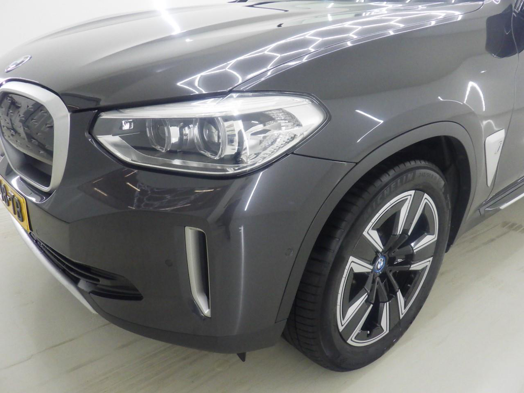 Foto 50 van BMW ix3