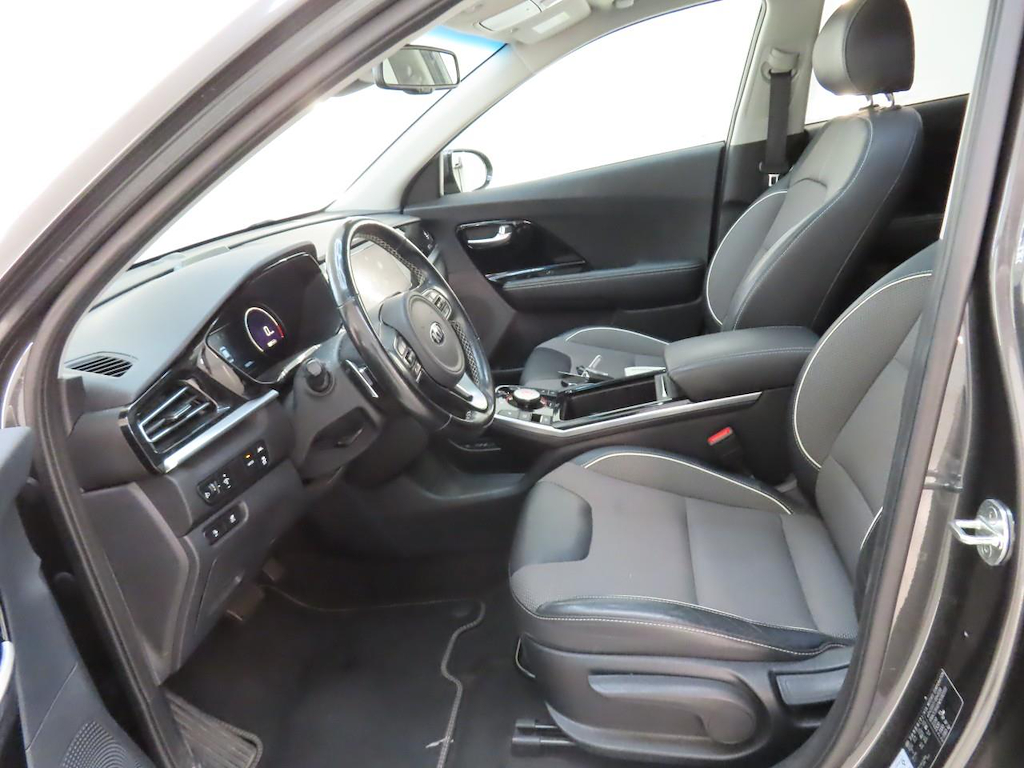 Foto 15 van Kia Niro
