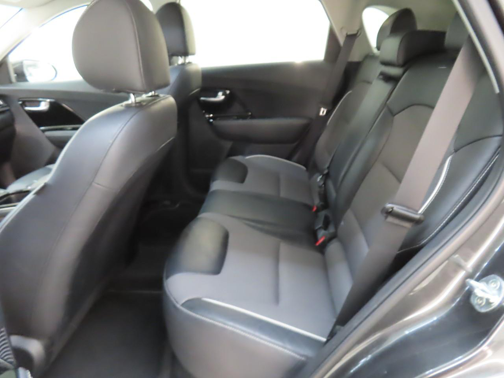 Foto 17 van Kia Niro