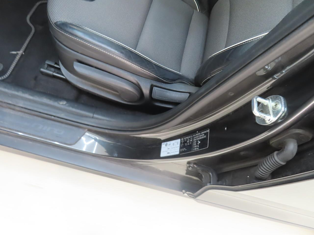 Foto 55 van Kia Niro
