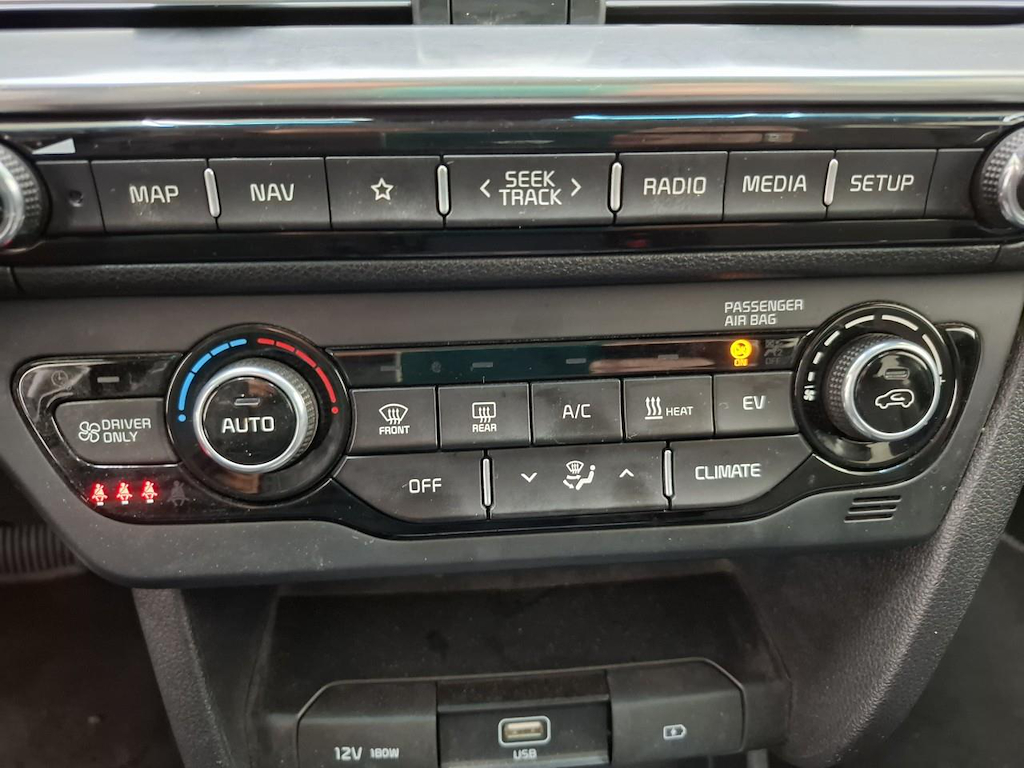 Foto 24 van Kia Niro