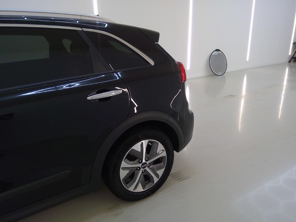 Foto 32 van Kia Niro