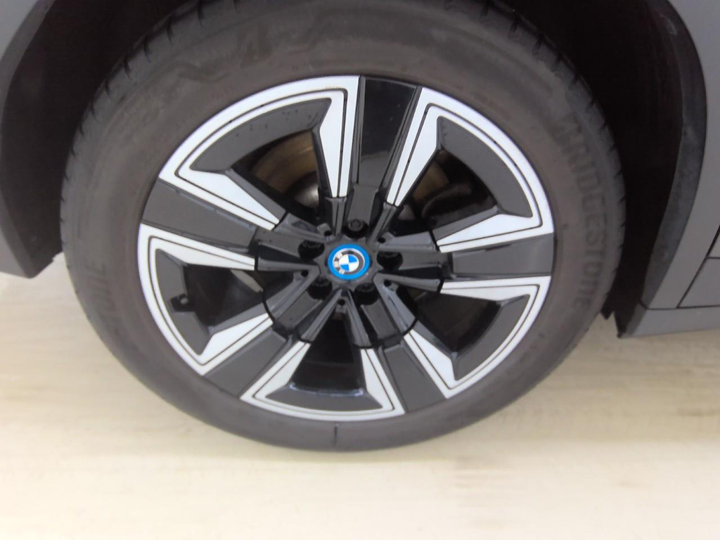 Foto 12 van BMW ix3
