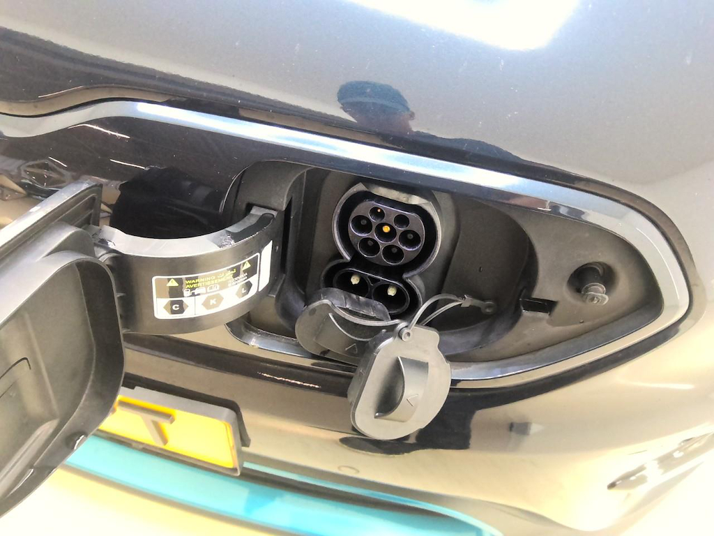 Foto 16 van Kia Niro