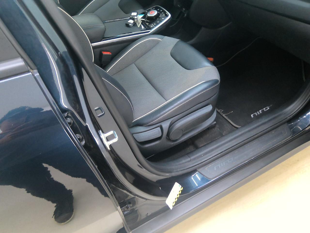 Foto 32 van Kia Niro