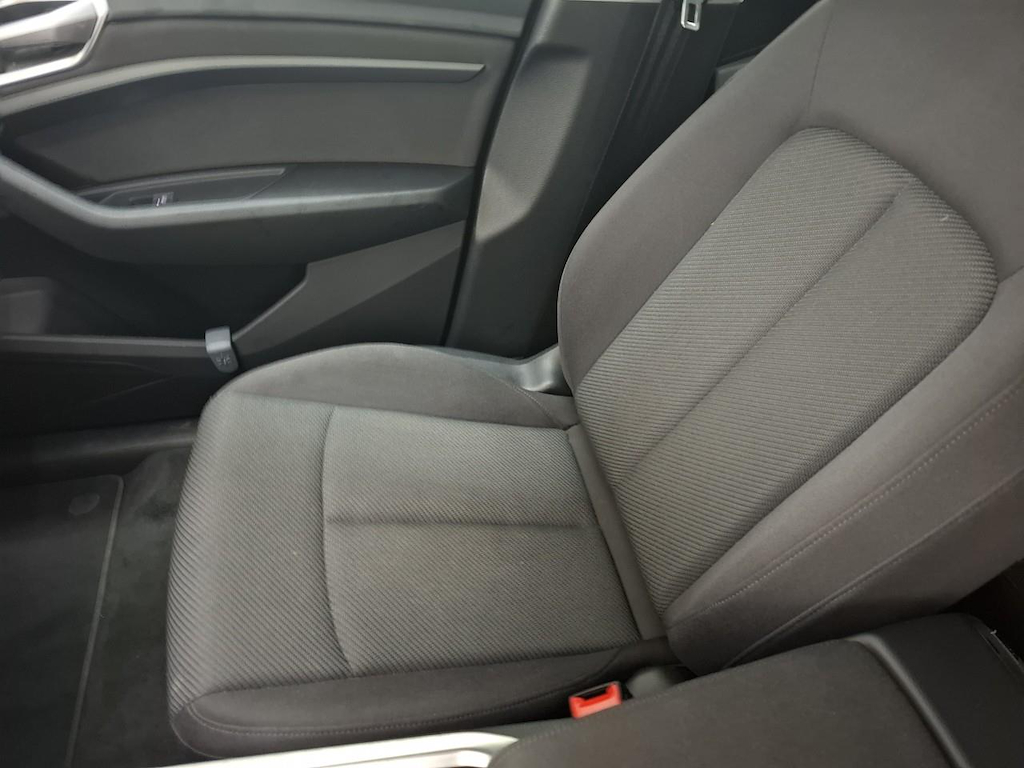 Foto 27 van Audi e-tron