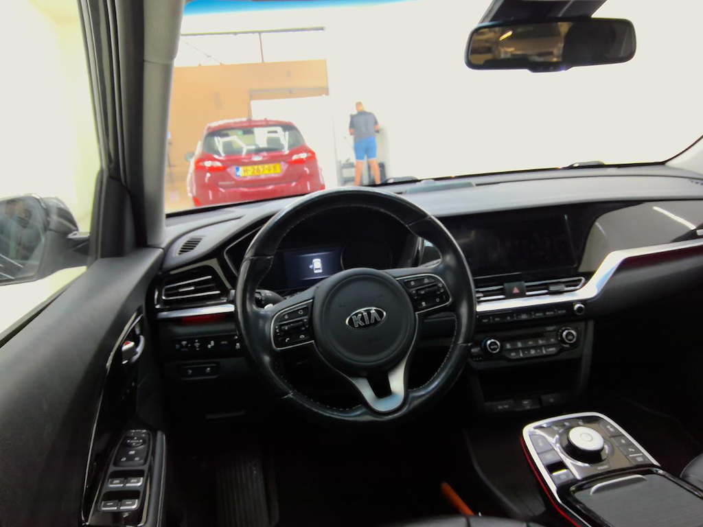 Foto 6 van Kia Niro