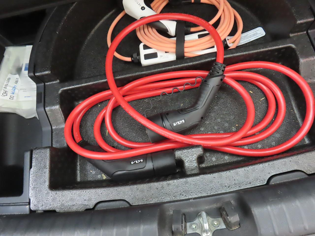 Foto 10 van Kia Niro