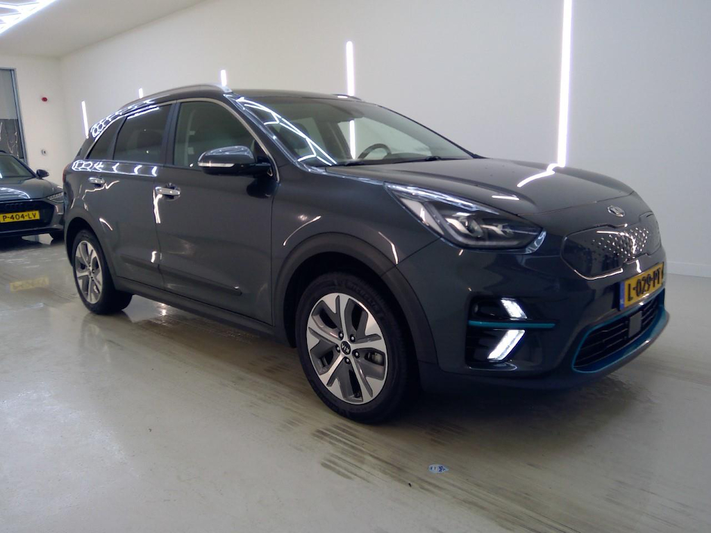 Foto 12 van Kia Niro