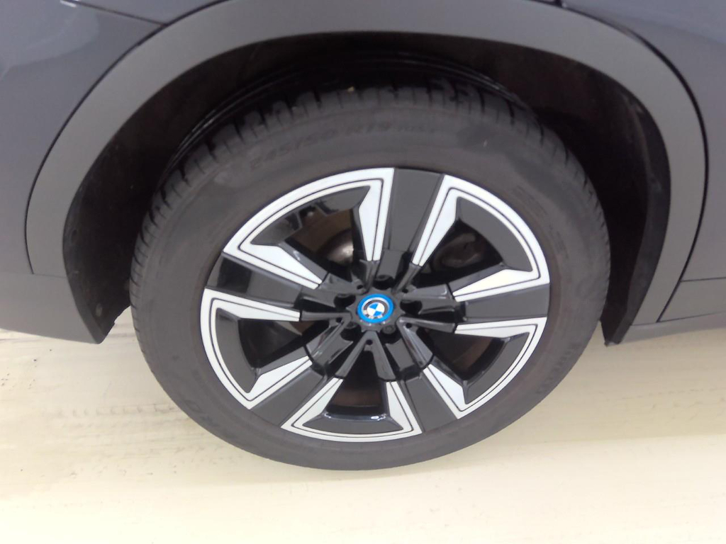 Foto 13 van BMW ix3