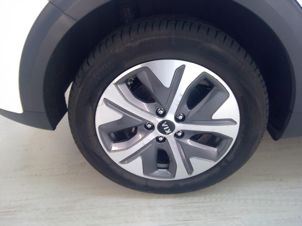 Foto 13 van Kia Niro