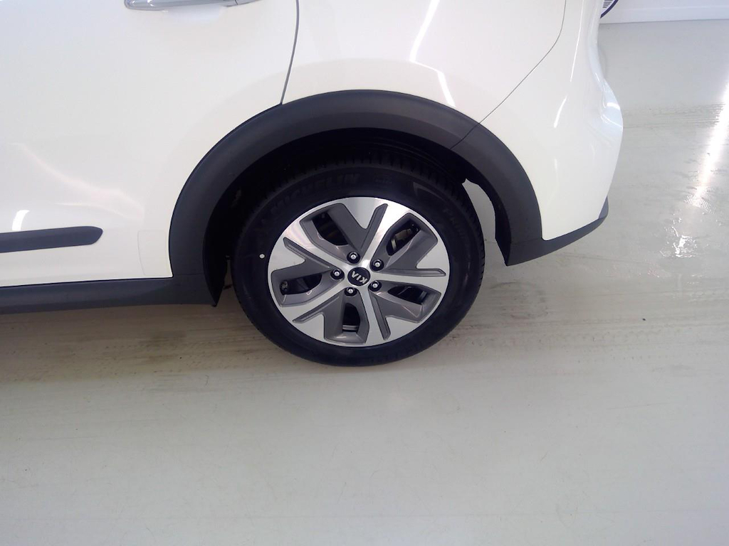 Foto 28 van Kia Niro