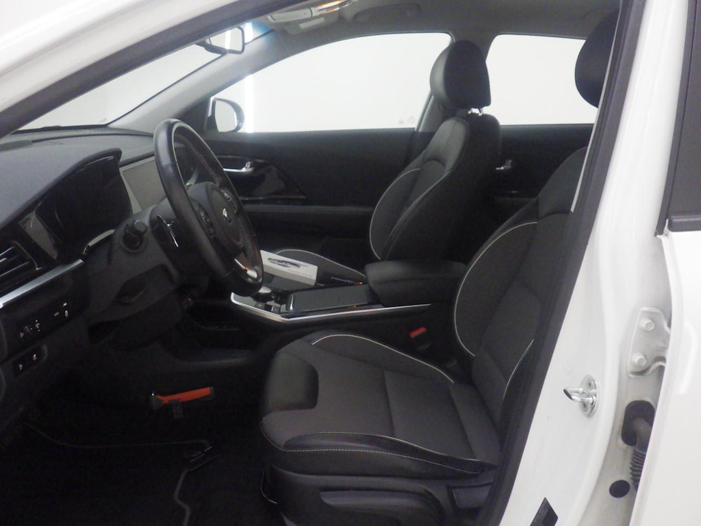 Foto 7 van Kia Niro
