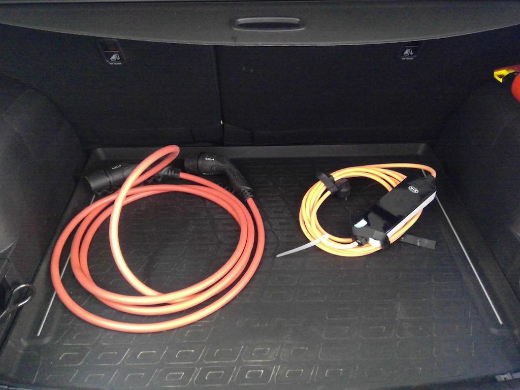 Foto 12 van Kia Niro